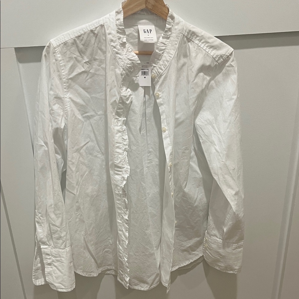 GAP Women's White Button Up Shirt